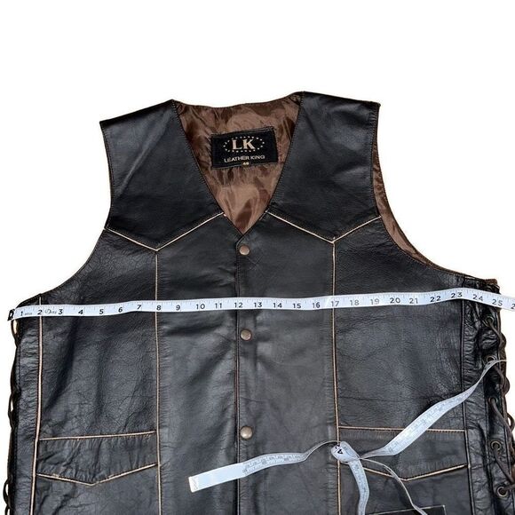 Vintage Leather King Mens 48 Deadstock Americana Embossed Motorcycle Vest NWT - Picture 6 of 9